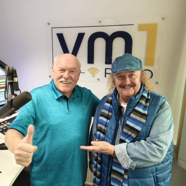 Der VM1 Frühschoppen heute mit doppelter Besetzung! 👏🏻 Charly Kaiser von "Die Kaiser" und "Partykrainer" Florian Lackinger sind heute bei Ingo Rotter im Studio zu Gast! 🎶🎤🎺

@die.kaiser @partykrainer