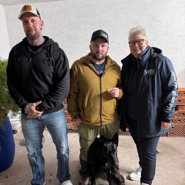 Lilly Staudigl kümmert sich heute um alles, was kreucht und fleucht - sie besucht mit den VM1 Heimatgrüßen nämlich zwei Kammerjäger. ➡ Daniel Orgler und Alexander Meyer erzählen über die Arbeit als Kammerjäger und welche Rolle ausgebildete Spürhunde dabei spielen. Um 11 Uhr geht's los! 👏