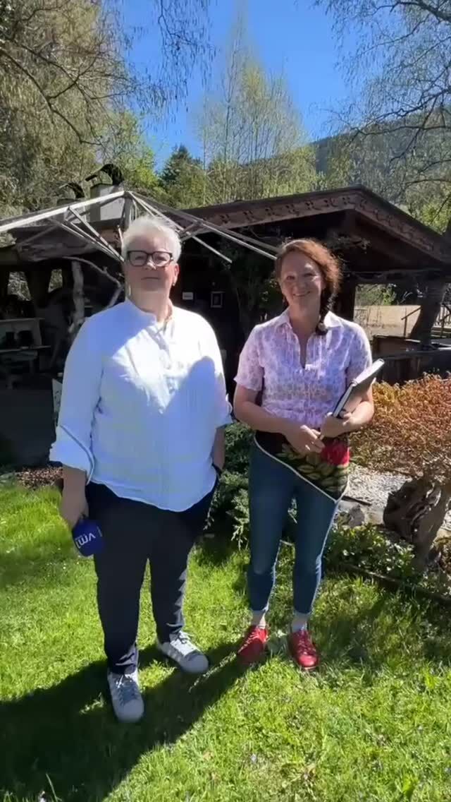 In den heutigen Heimatgrüßen geht es um Tiroler Mundart-Gedichte! ➡️ Ab 11 Uhr sprechen Lilly Staudigl und Sabine Friesinger über dieses besondere Kulturgut! 👏🏻
