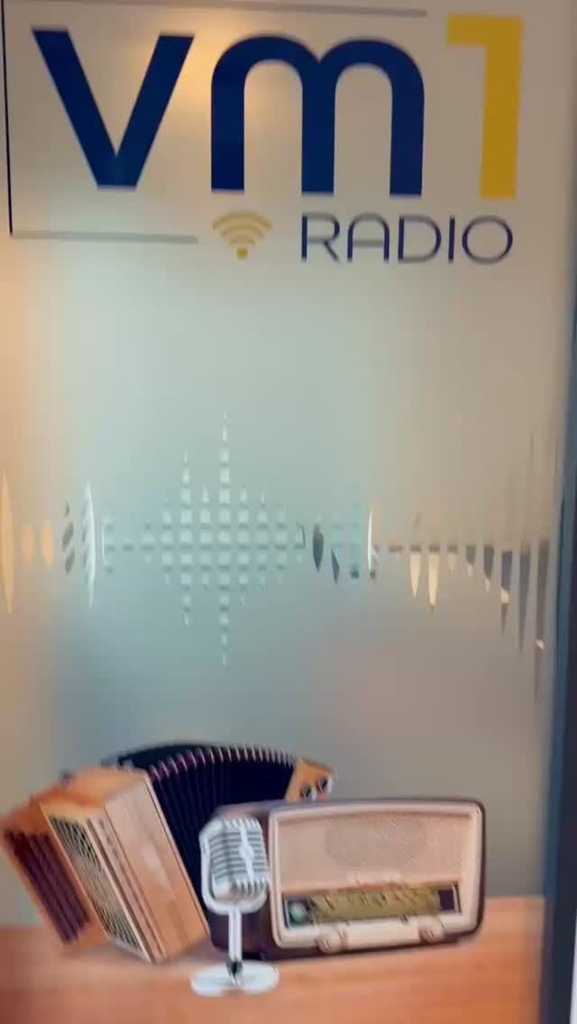 Ton an ➡️ ab 20 Uhr ist Sepp Mattlschweiger für euch ON AIR mit der Oberkrainer-Sendung "Sepp, Let's Go" hier bei uns auf Radio VM1. 🎶👏🏻

@sepp_mattlschweiger