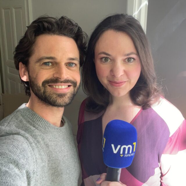 In den heutigen Heimatgrüßen stellt uns Eva ein besonderes Multi-Talent vor. ➡ Der Tiroler Künstler Rafael Haider ist Musiker, Singer und Schauspieler und überzeugt in jeder seiner Disziplinen mit besonderem Können! 👏 Der ein oder andere hat ihn sicher schon vor der Kamera gesehen? 😉 Um 11 Uhr geht's los!

@rafael_haider_ @eva_schoeler