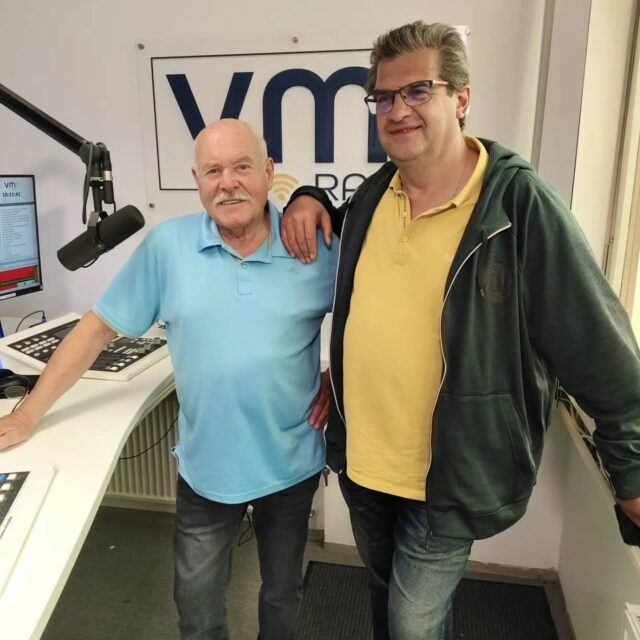 Charly Grüner vom Granstein Echo ist heute ab 11 Uhr zu Gast bei Ingo Rotter im VM1 Frühschoppen. Wir freuen uns! 👏🏻🎶

@gransteinecho @charlygruner @ingorottermoderator