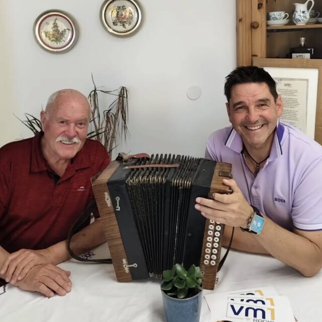Markus Kröll vom Trio Alpin ist ab 11 Uhr zu Gast bei Ingo Rotter im Frühschoppen auf Radio VM1 - seid dabei, wir freuen uns! 😃🎶

@ingorottermoderator