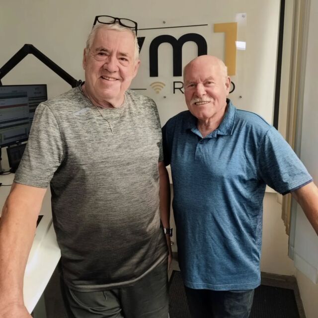 Franz Huber von den Heimatländer Musikanten ist heute zu Gast bei Ingo Rotter im VM1 Frühschoppen! ➡️ Um 11 Uhr geht's los, seid dabei und lasst euch musikalisch durch diesen Sonntag-Vormittag begleiten! 🎶

@ingorottermoderator